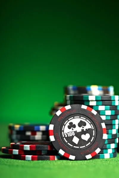 Live dealer table with multiple camera angles